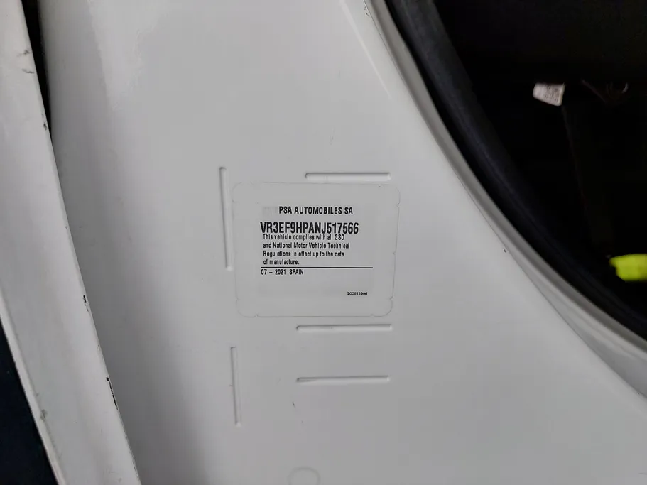 2022 Peugeot Partner Short van 