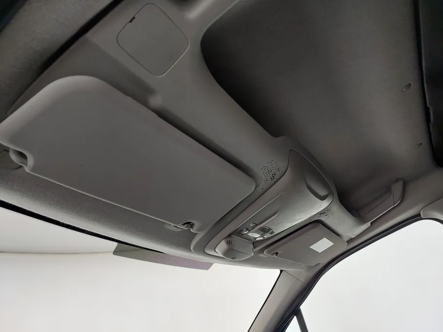 2022 Peugeot Partner Short van 