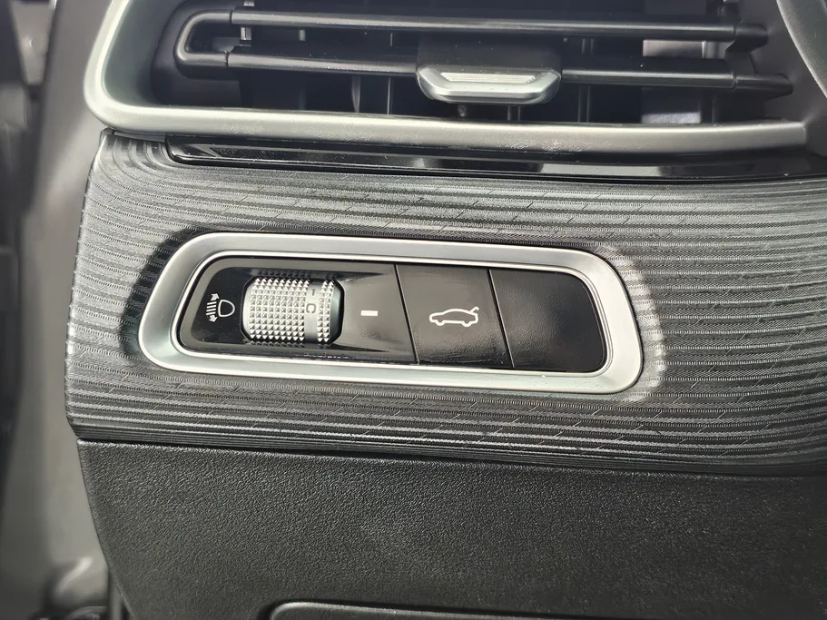 جيلي امجراند GS 2024 