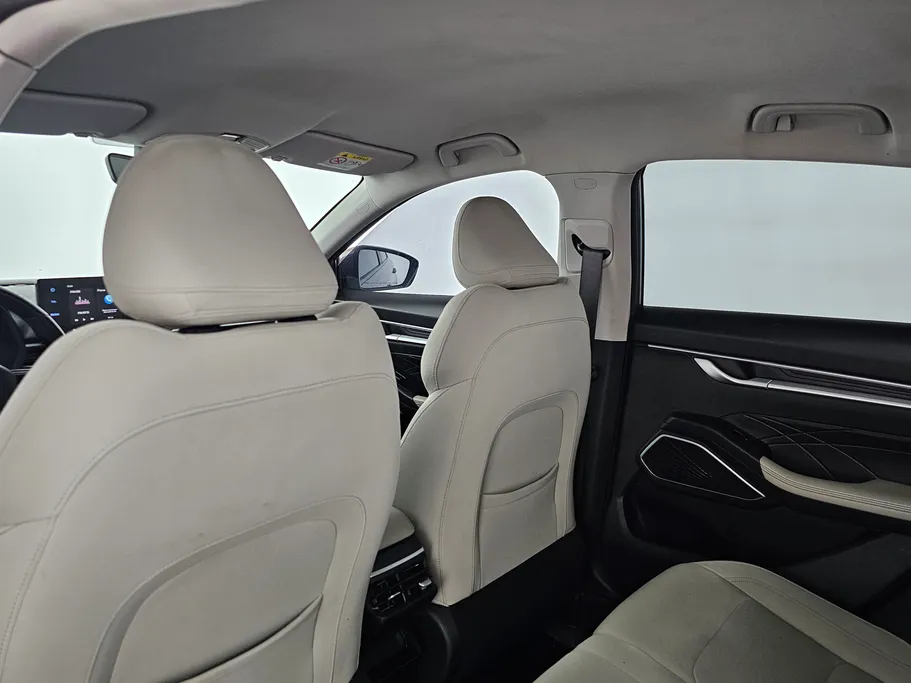 جيلي امجراند GS 2024 