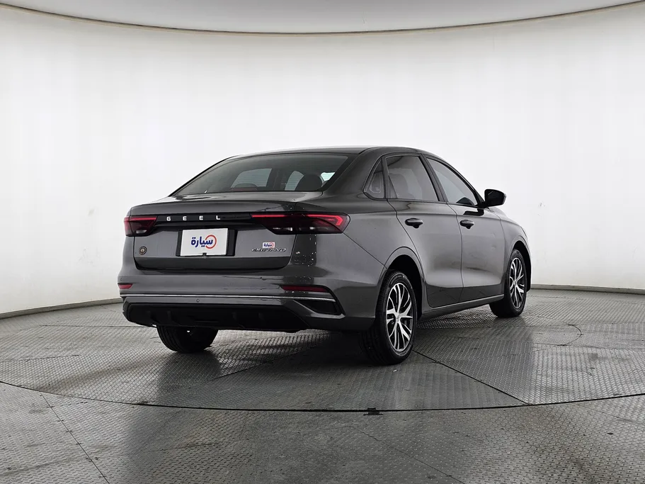 جيلي امجراند GS 2024 