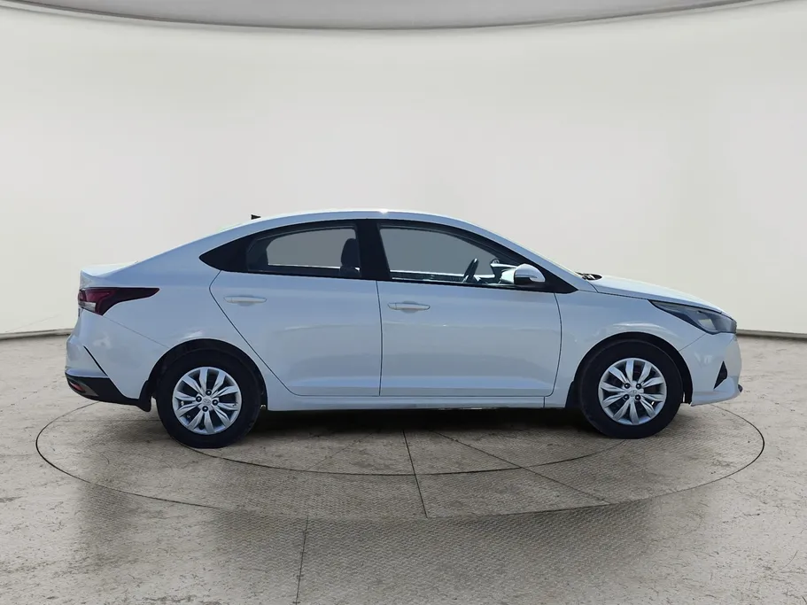 هيونداي اكسنت سمارت 2023 