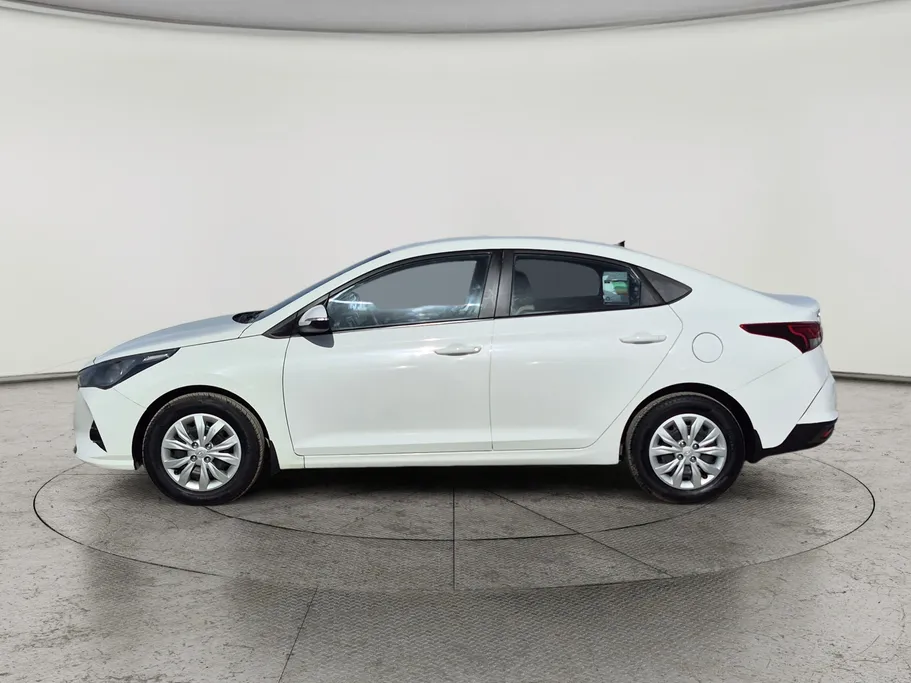 هيونداي اكسنت سمارت 2023 