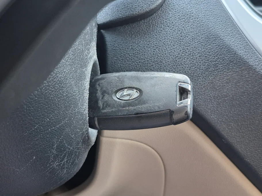 هيونداي اكسنت سمارت 2023 