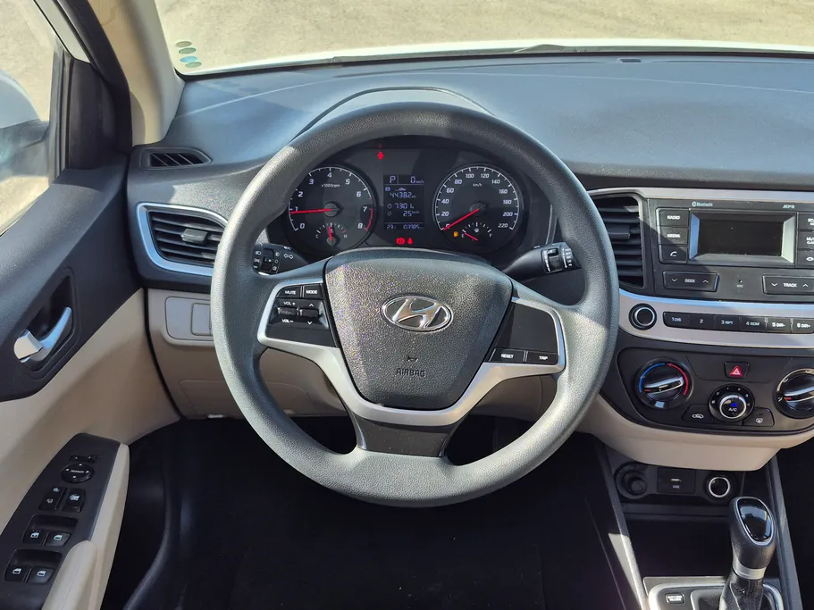 هيونداي اكسنت سمارت 2023 