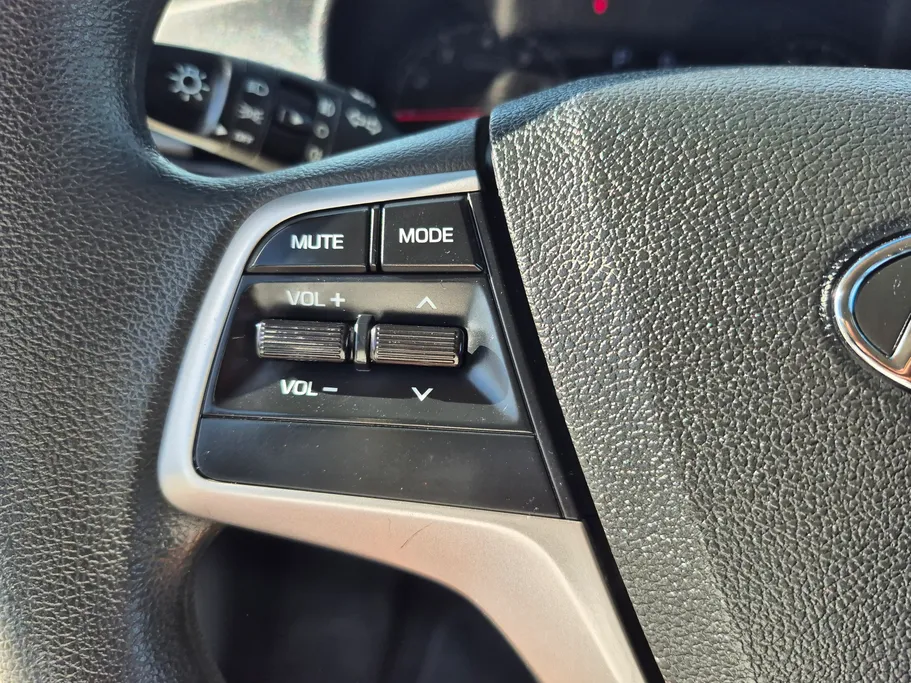 هيونداي اكسنت سمارت 2023 