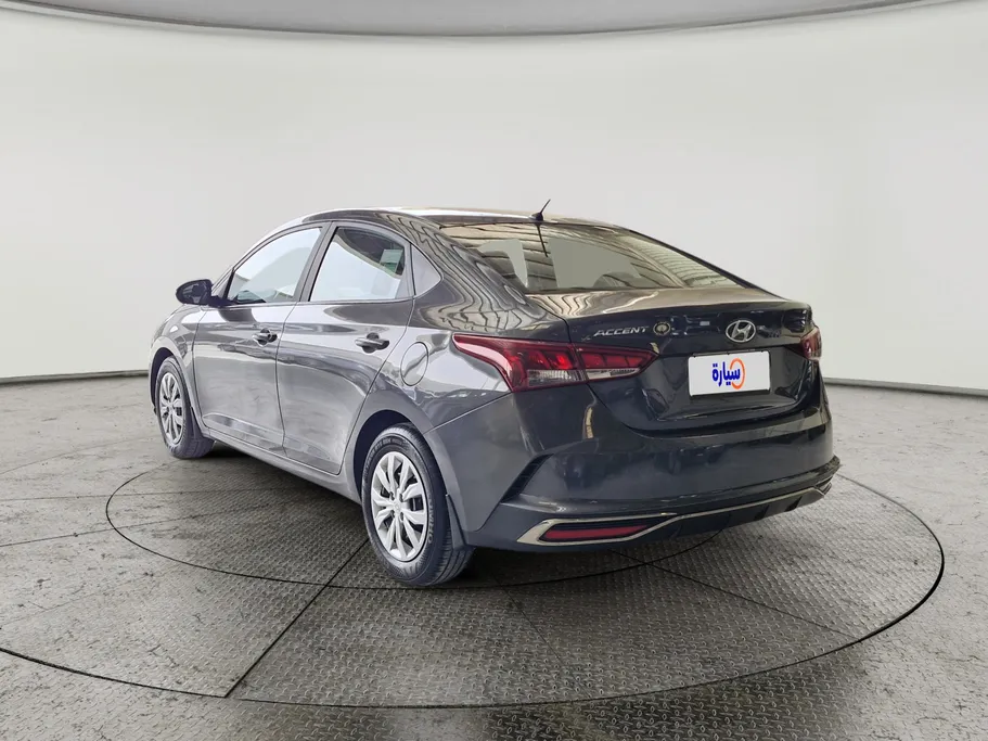 هيونداي اكسنت سمارت 2022 