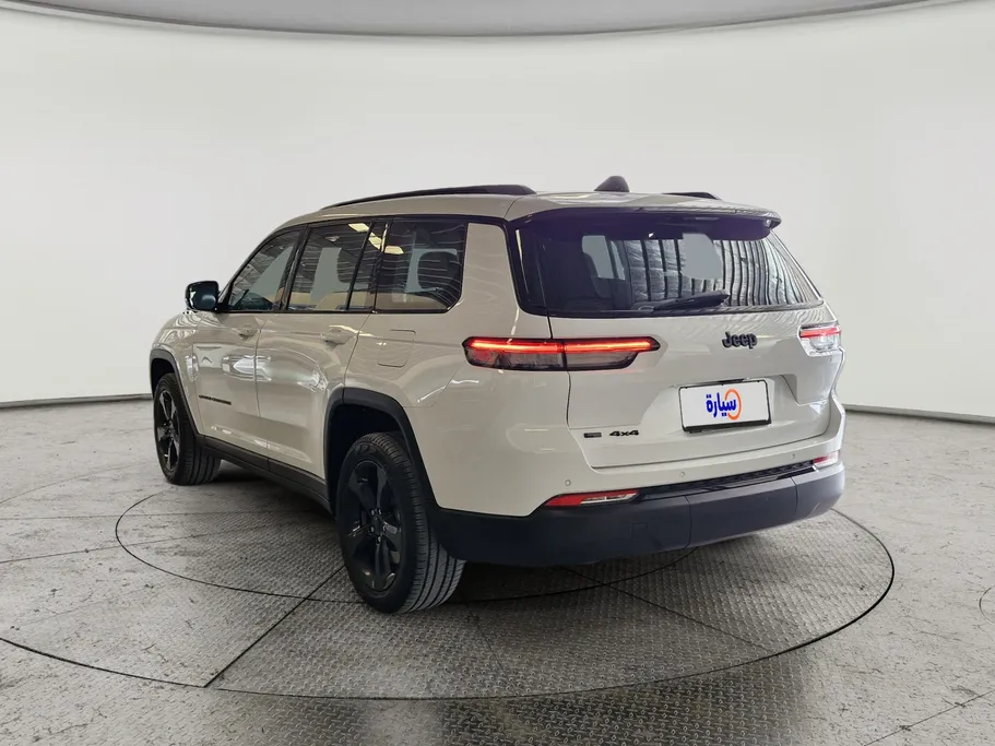 جيب جراند شيروكي L 2023 