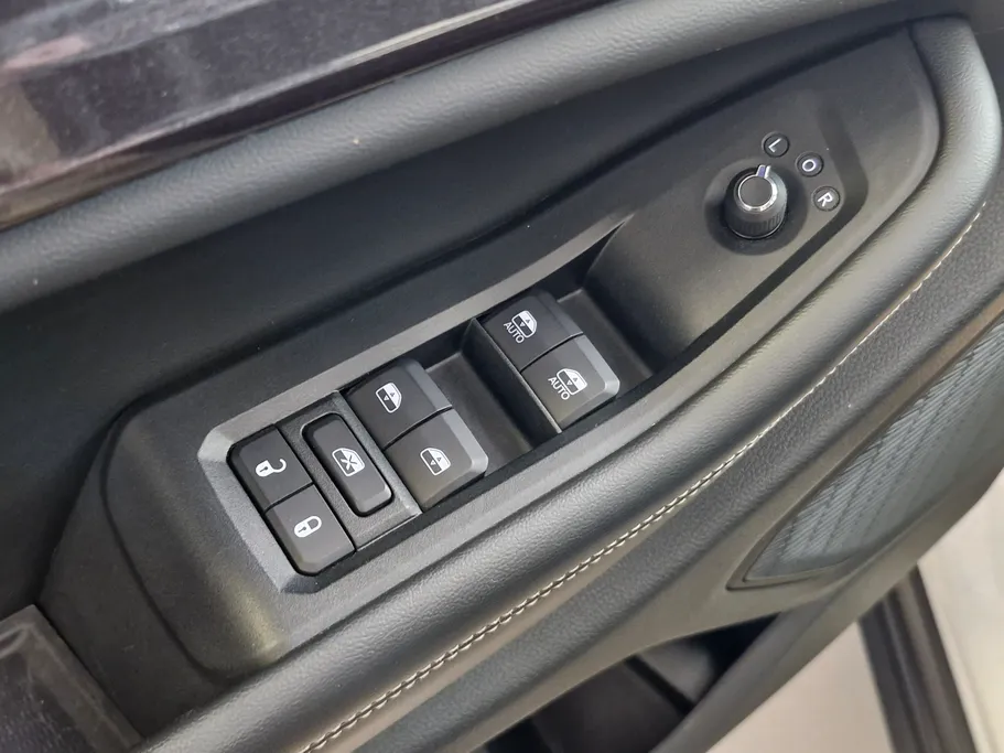 جيب جراند شيروكي L 2023 