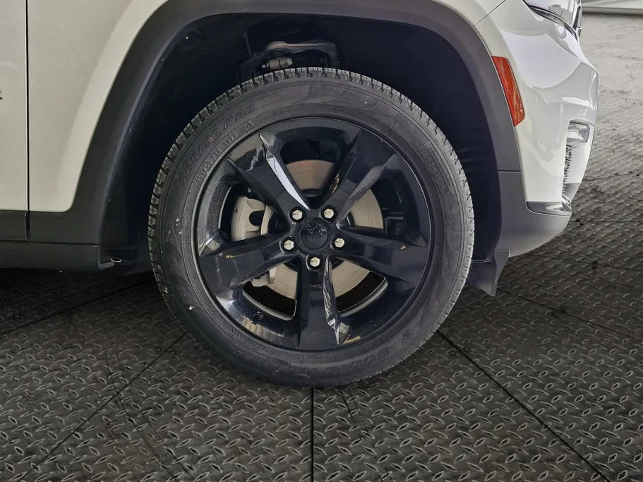 جيب جراند شيروكي L 2023 