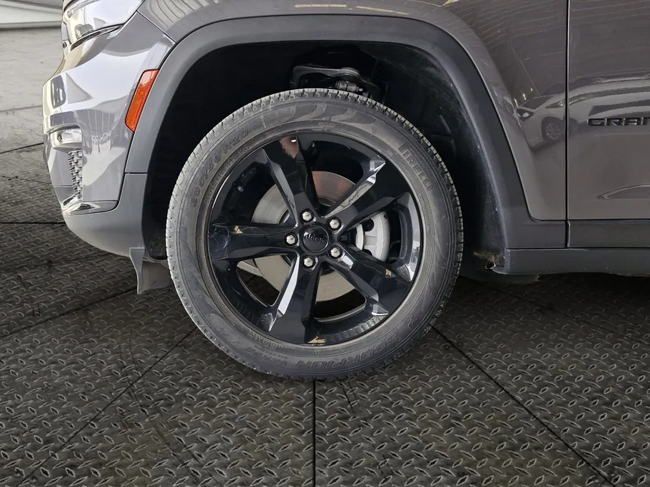 جيب جراند شيروكي L 2023 