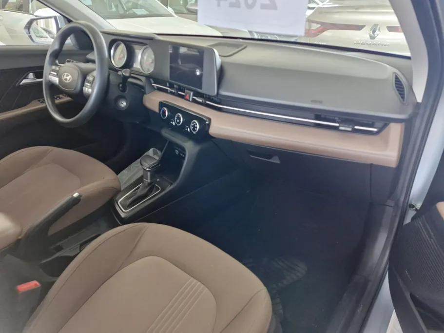 2024 Hyundai Accent Fleet 