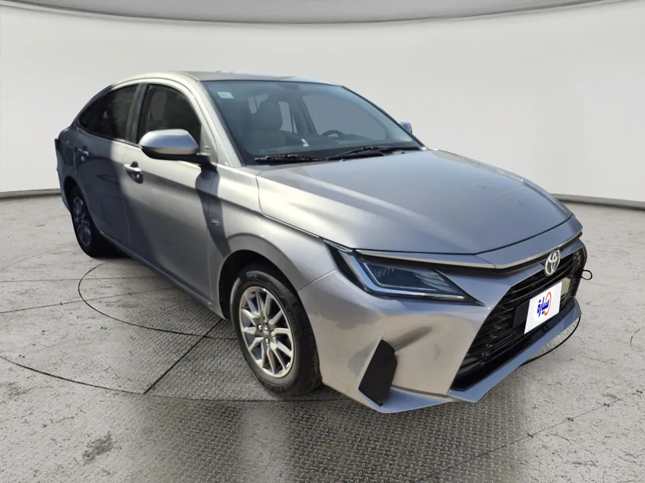 تويوتا يارس Y 2023 