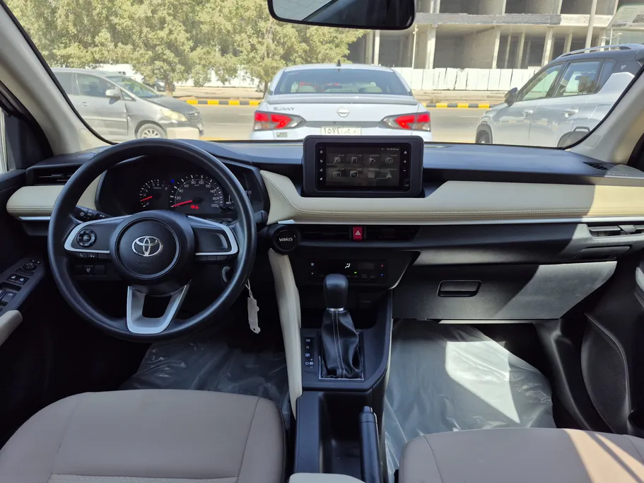 تويوتا يارس Y 2023 