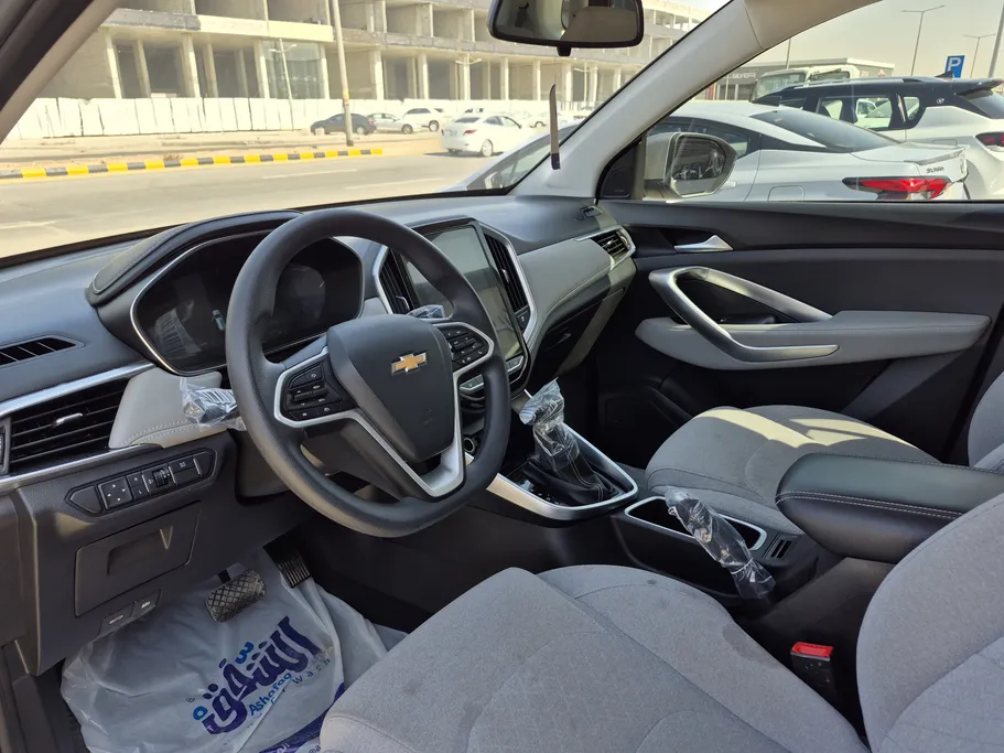 2024 Chevrolet Captiva LT 