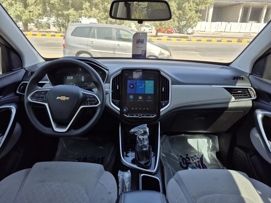 2024 Chevrolet Captiva LT 