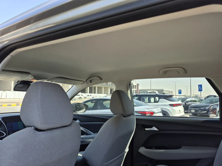 2024 Chevrolet Captiva LT 