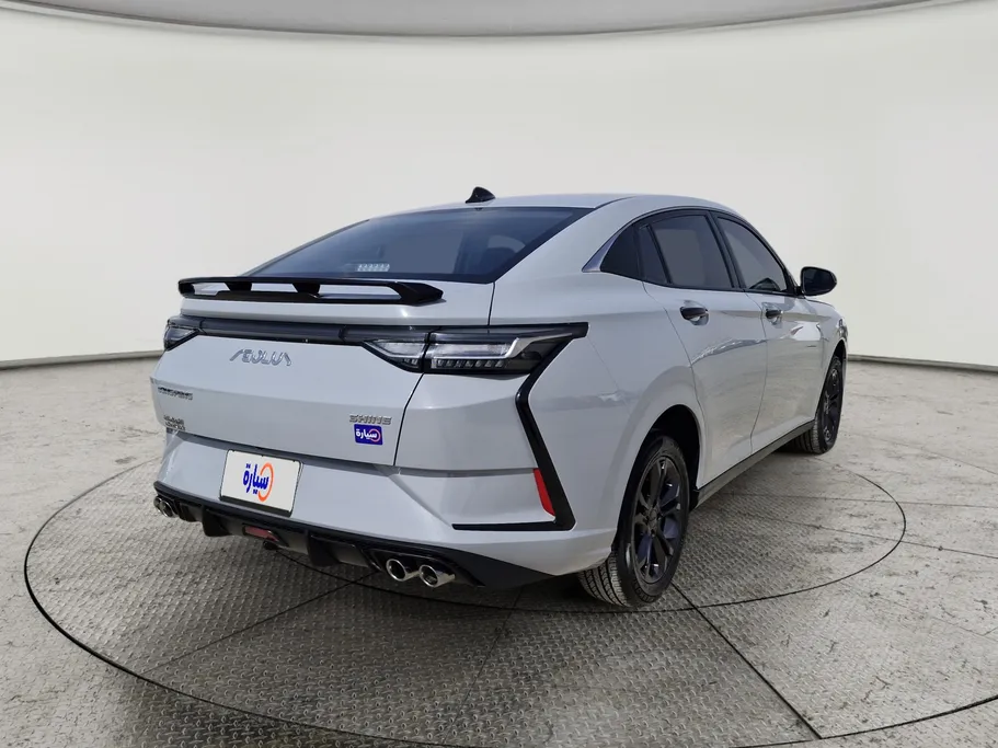 دونج فينج شاين E1 2025 