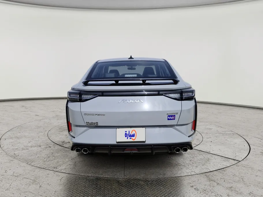 دونج فينج شاين E1 2025 