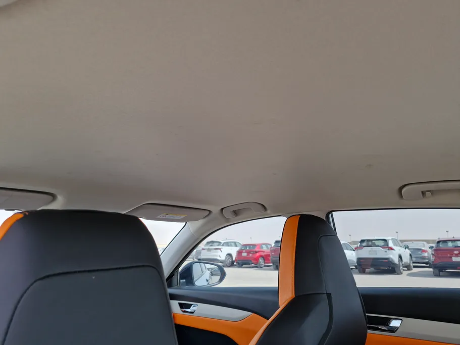 دونج فينج شاين E1 2025 