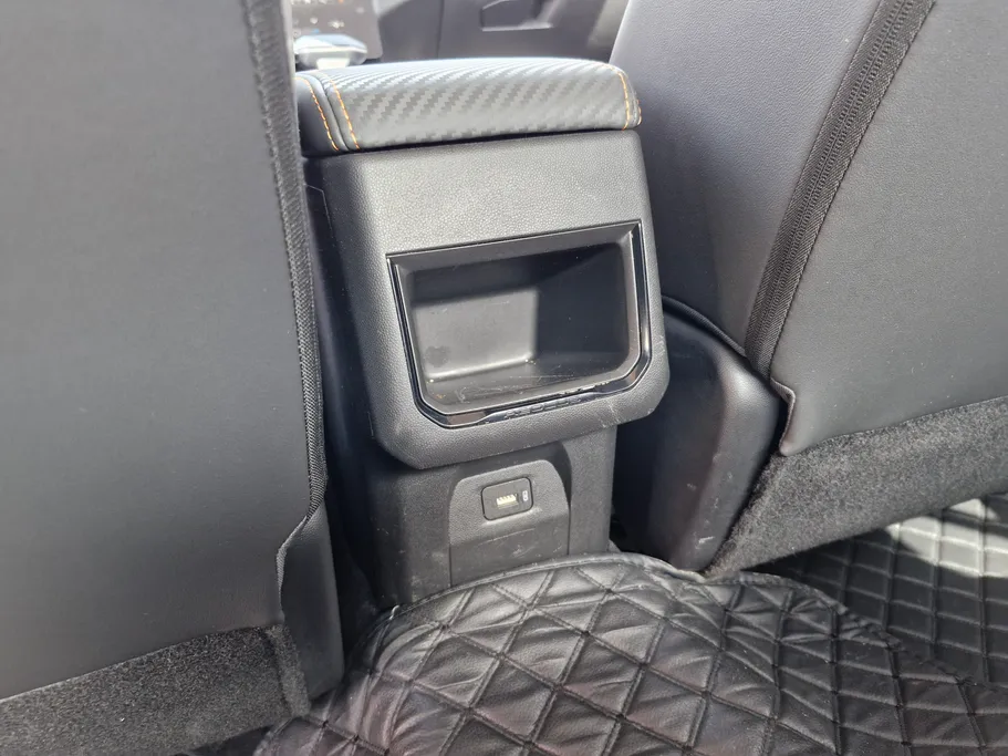 دونج فينج شاين E1 2025 