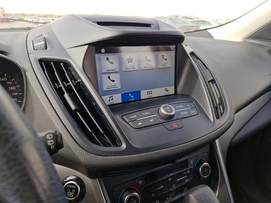 فورد اسكيب اس اى 2020 