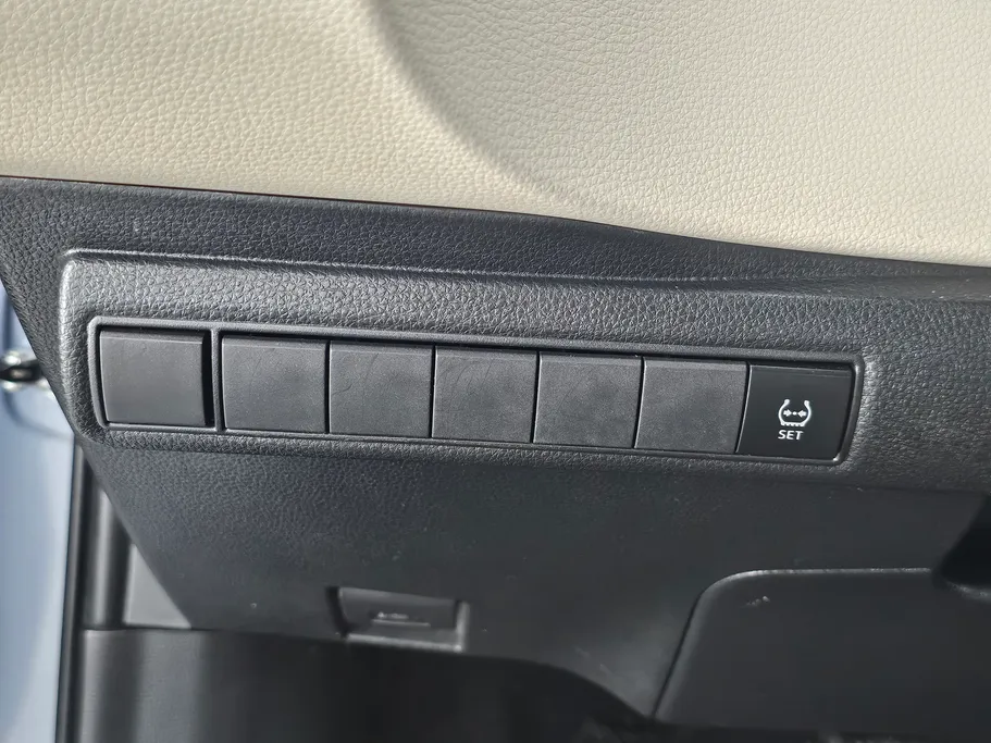 تويوتا كورولا XLI Executive 2023 