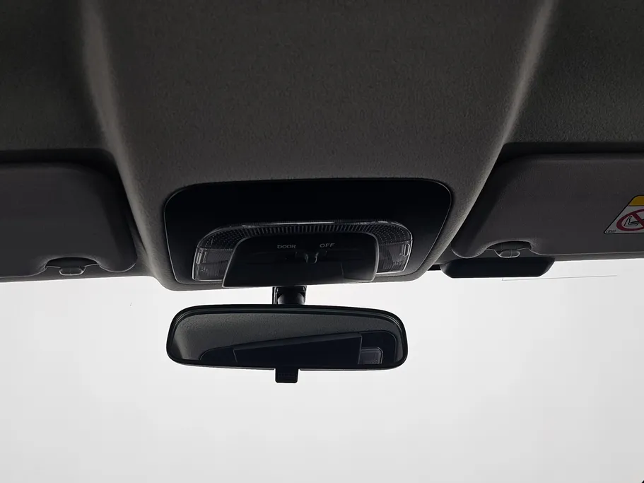 تويوتا اينوفا GL HEV 2024 