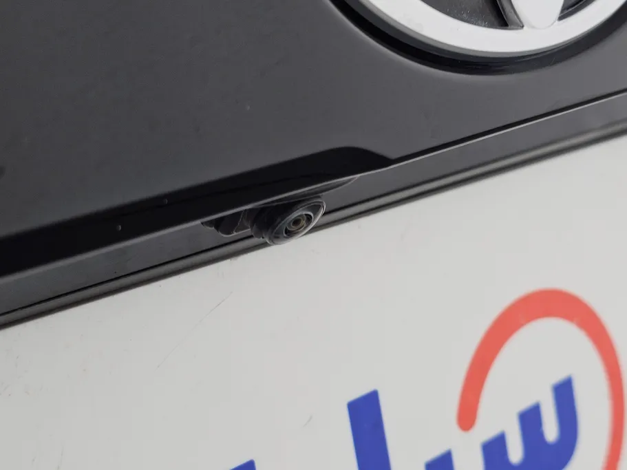 تويوتا اينوفا GL HEV 2024 