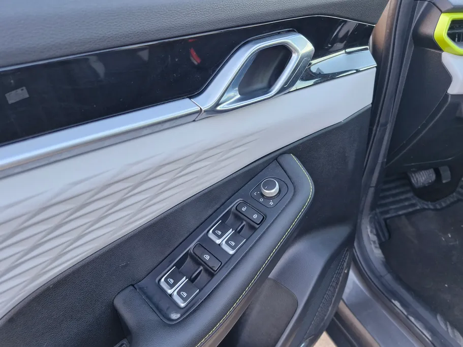 2024 جيلي Coolray Basic GS 