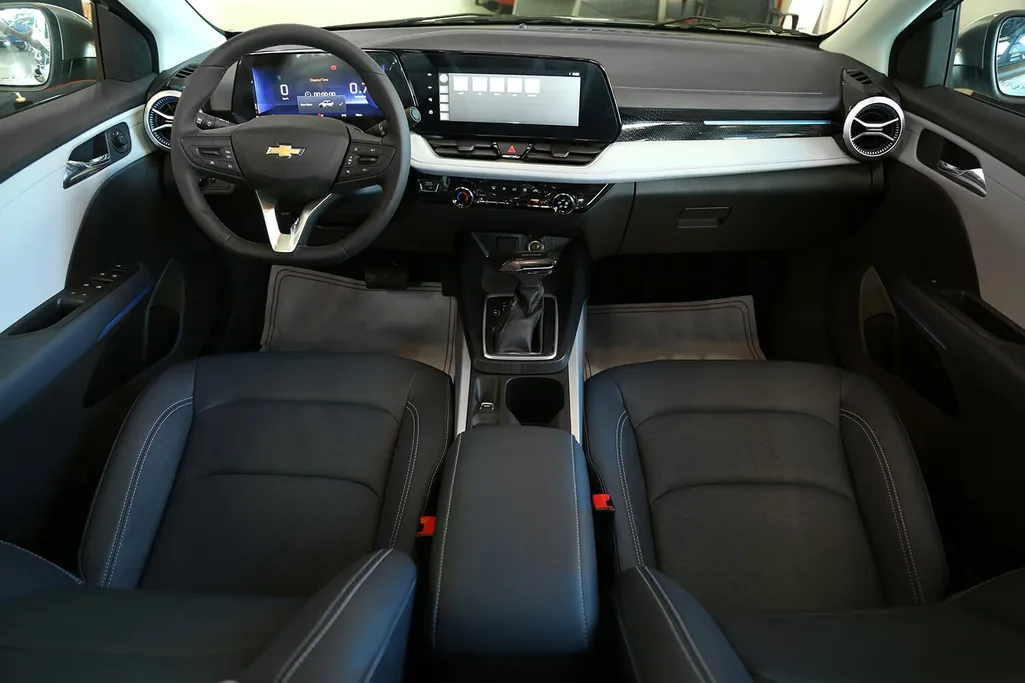 2026 Chevrolet Cruze LT 