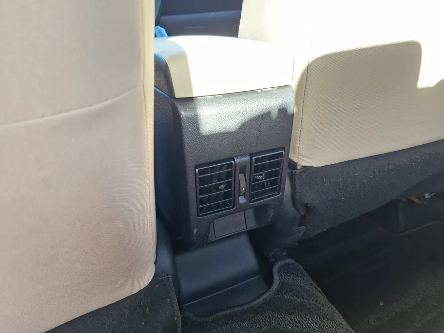 تويوتا يارس Y 2023 