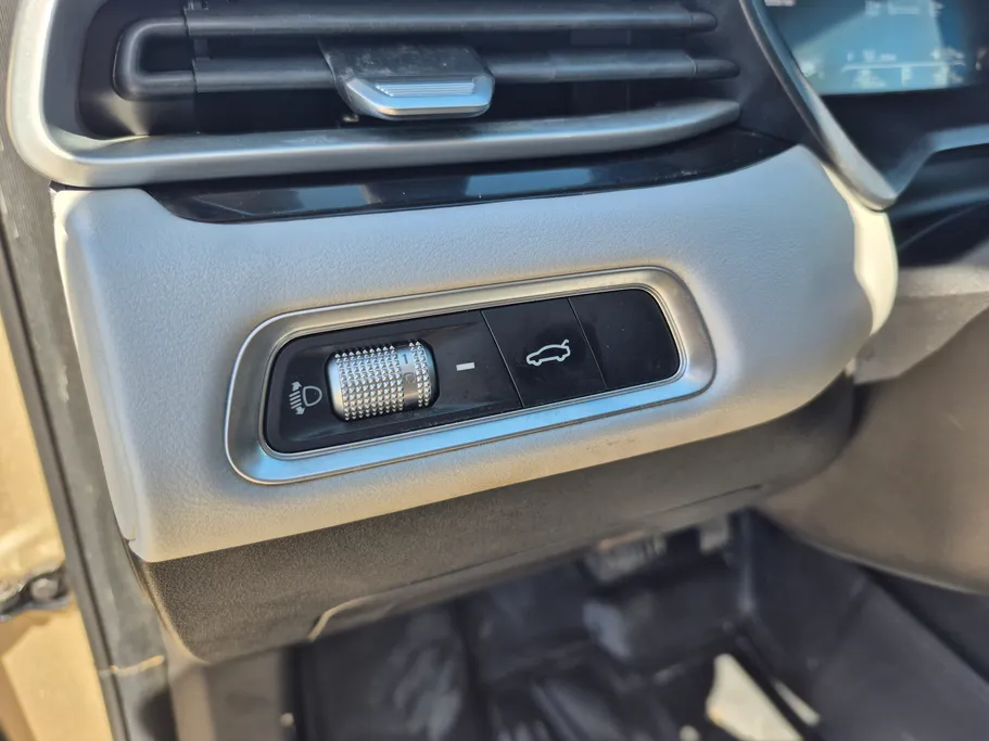 2023 Geely Emgrand GF 