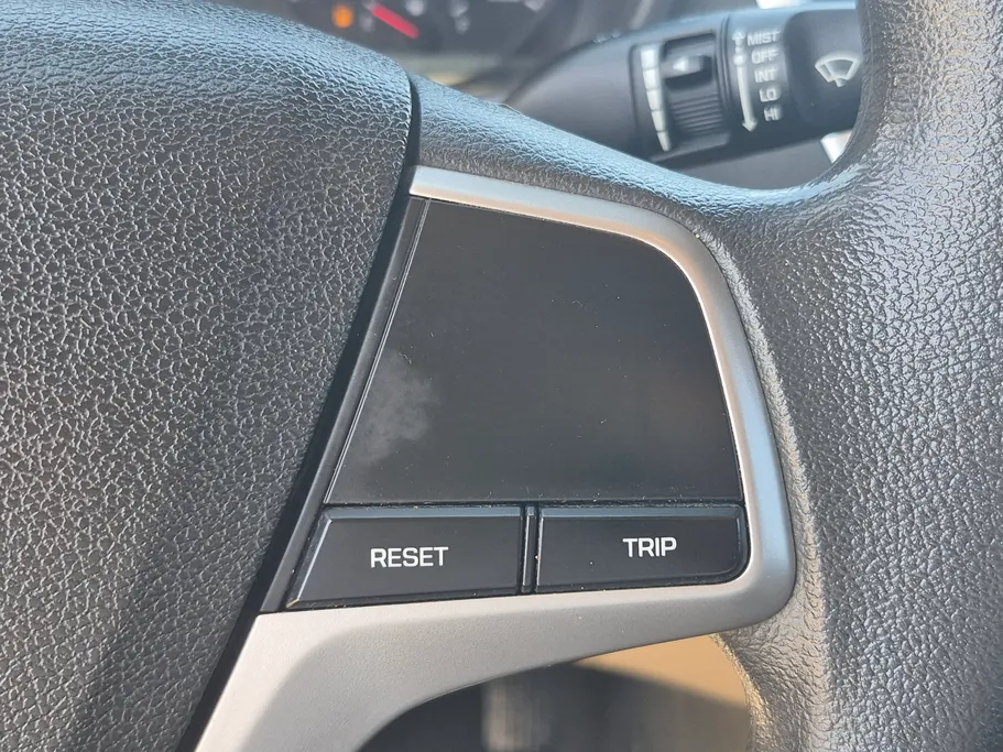 2022 هيونداي Accent سمارت 