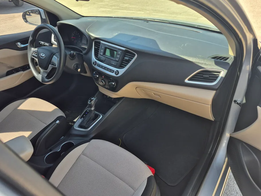 2022 هيونداي Accent سمارت 