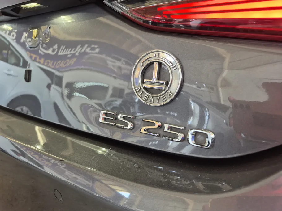 لكزس ES 250 2021 