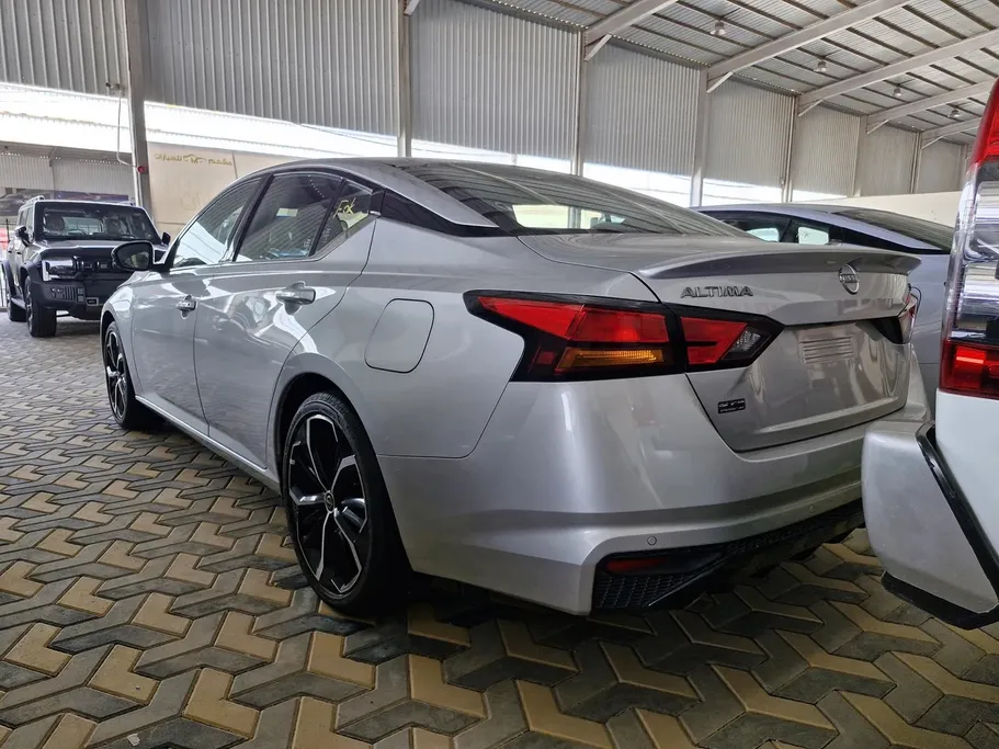 نيسان التيما SR 2023 