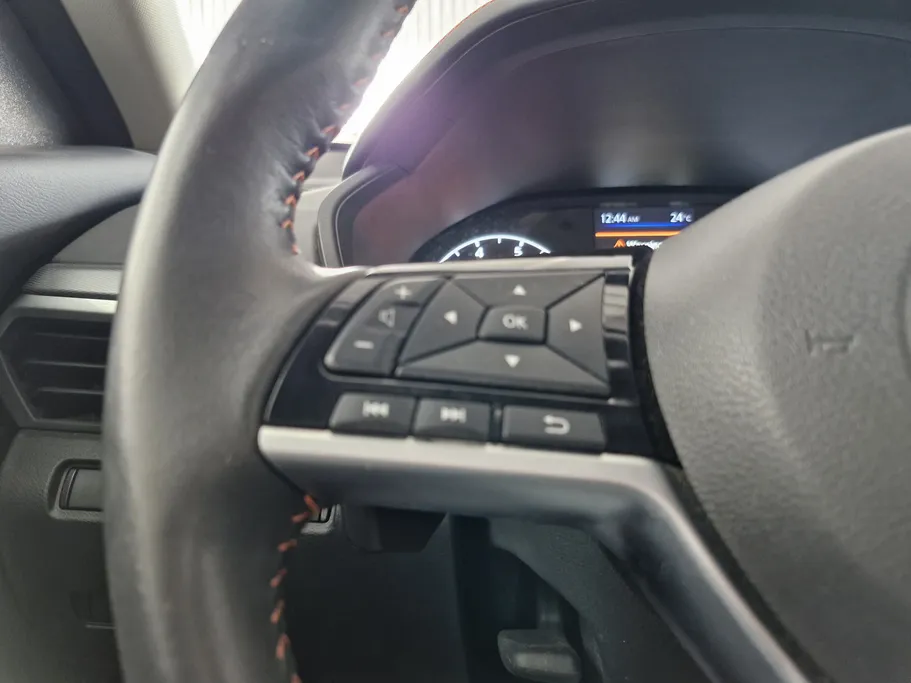 2023 Nissan Altima SR 