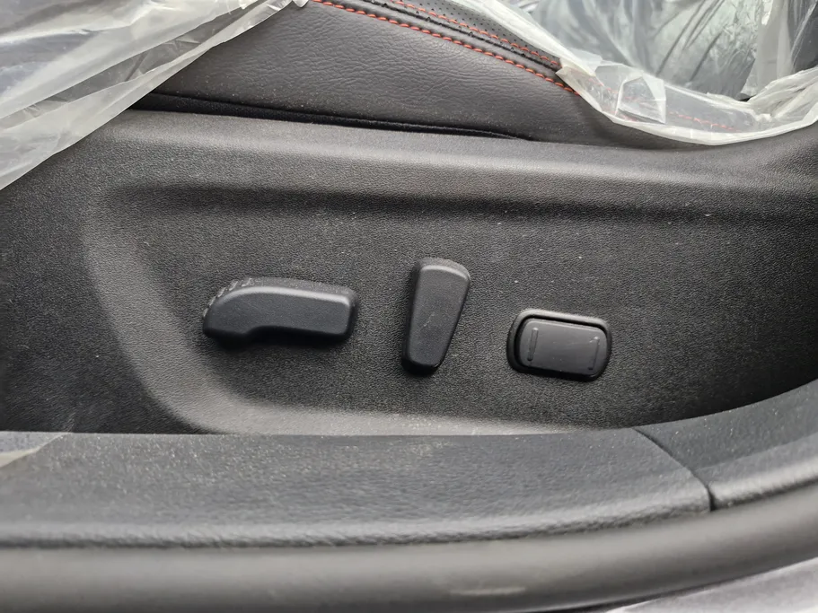 2023 Nissan Altima SR 