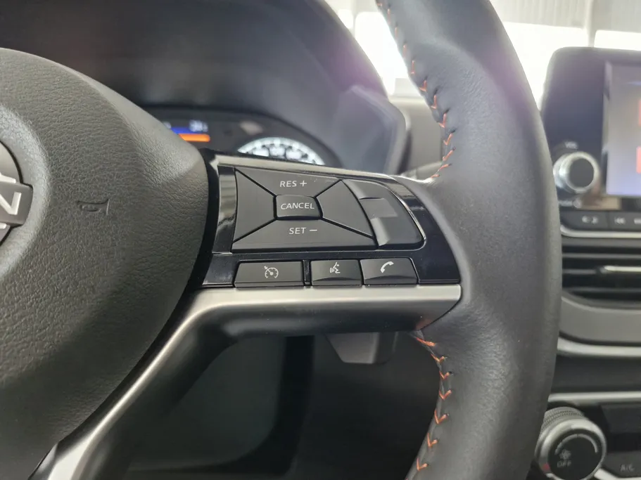 2023 Nissan Altima SR 