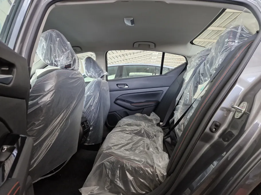 2023 Nissan Altima SR 