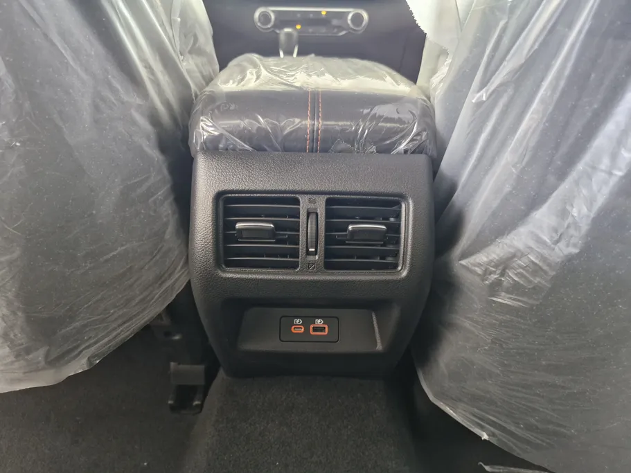 2023 Nissan Altima SR 