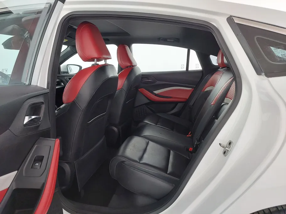 ام جي جي تي LUX 2023 