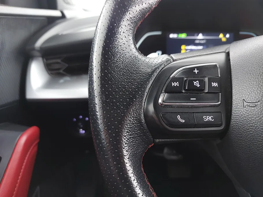 ام جي جي تي LUX 2023 