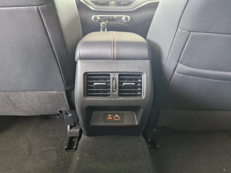 2023 Nissan Altima SR 