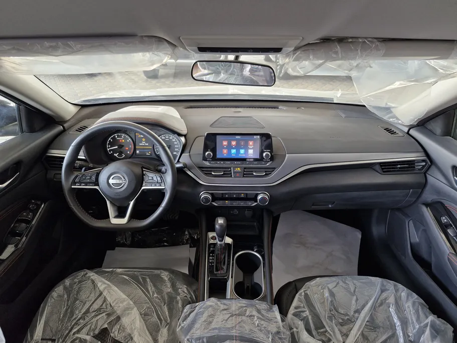 2023 Nissan Altima SR 