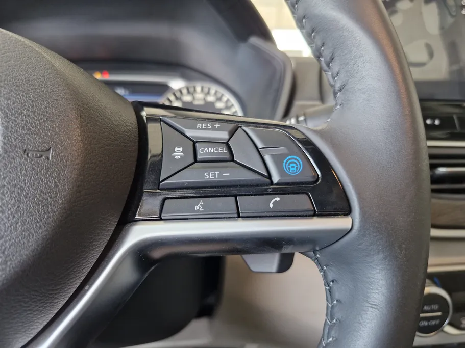 2023 Nissan Altima SL 