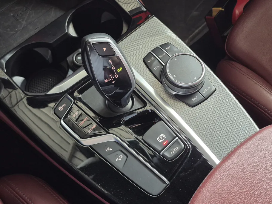 2020 BMW X Series 4 xDrive 30i 