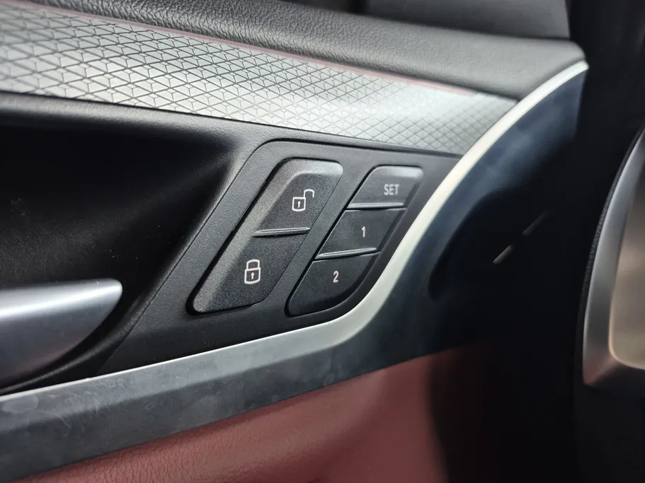 2020 BMW X Series 4 xDrive 30i 