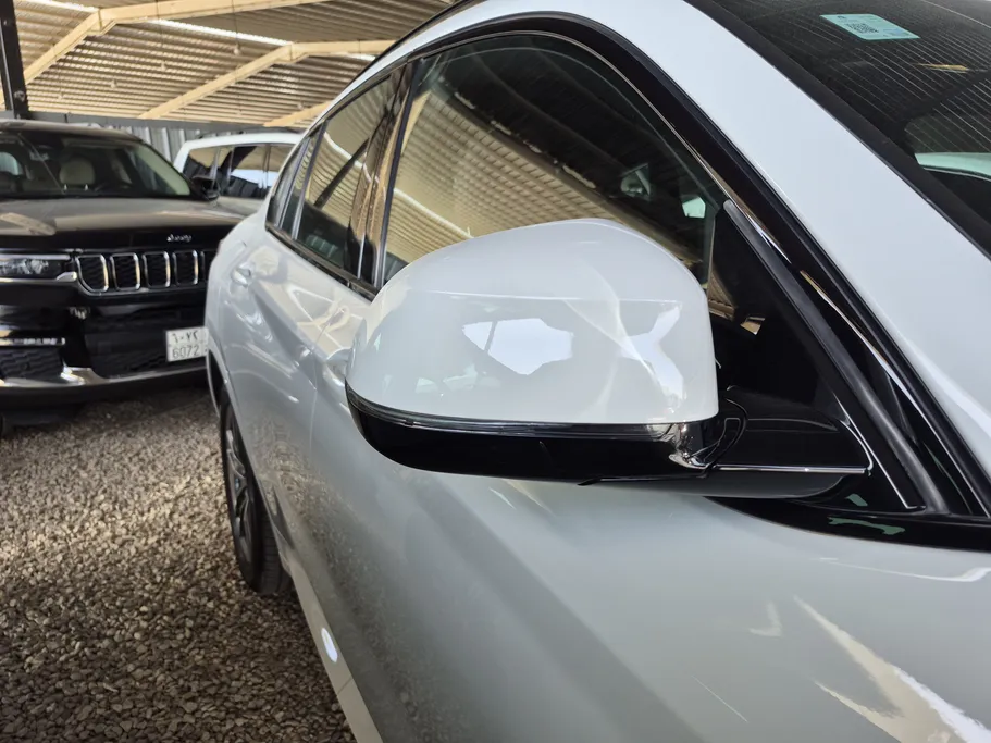 2020 BMW X Series 4 xDrive 30i 